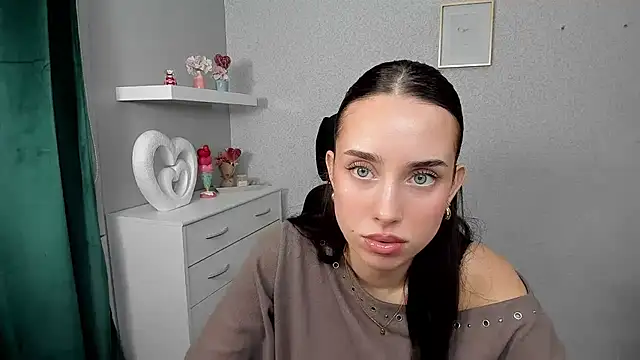 AdeleSolo online show from 3, 4, 2026