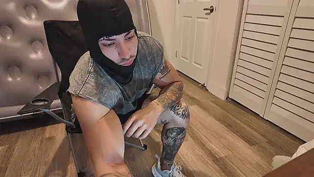 Alejandrosolerxxx online show from 10, 3, 2026
