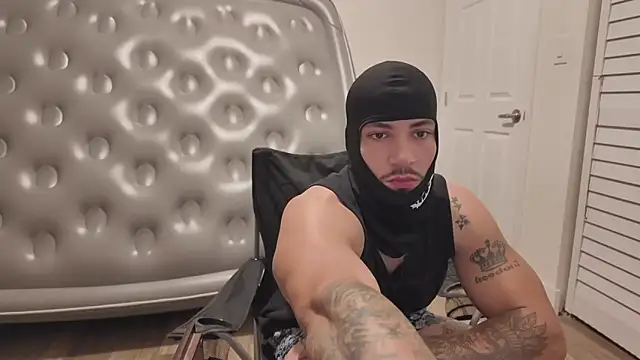 Alejandrosolerxxx online show from 8, 3, 2026