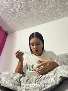 I Samanthaa online show from 4, 5, 2026