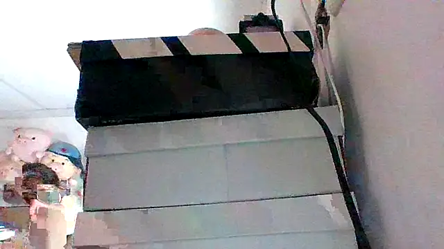 pocahontas hotty online show from 13, 4, 2026