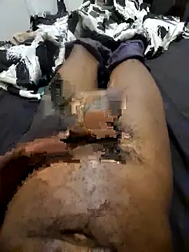 DeclawedPoise online show from 27, 2, 2026