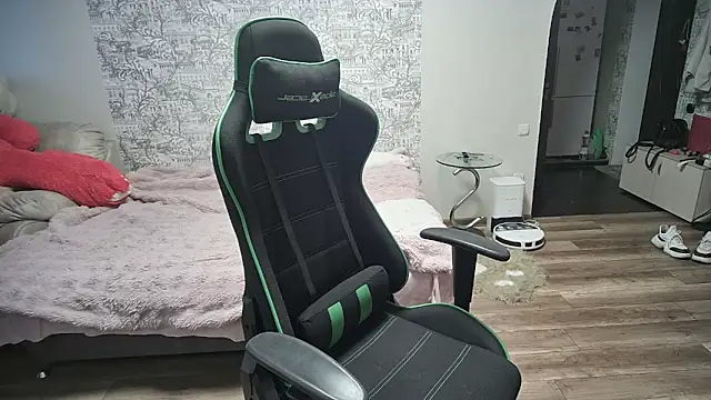 SlankyMic online show from 18, 4, 2026