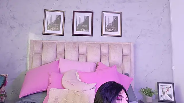 IsabellaRossi online show from 4, 5, 2026