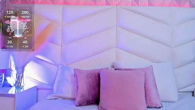 Bella  Peach online show from 30, 6, 2026