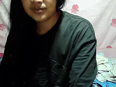 Sh1nbae22 online show from 16, 4, 2026