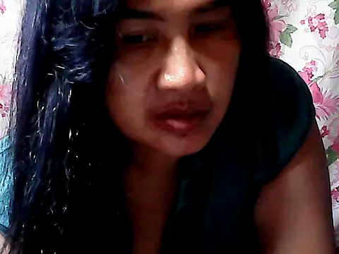 Sh1nbae22 online show from 27, 2, 2026