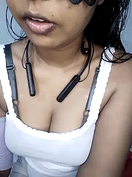 ASHANYA JAYASOORIYA online show from 18, 3, 2026