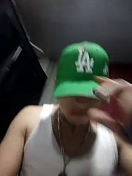 Valentino dominusSex online show from 13, 3, 2026