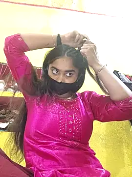Snapshot of Cute_Mahek99 chatting on 2, 8, 2026 Cute Mahek99 online show from 2, 8, 2026