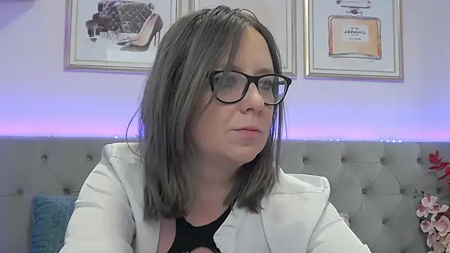 MaddyVelvet online show from 1, 6, 2026