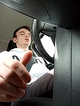 thom7246 online show from 28, 3, 2026