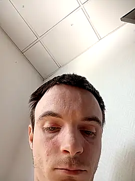 thom7246 online show from 17, 3, 2026