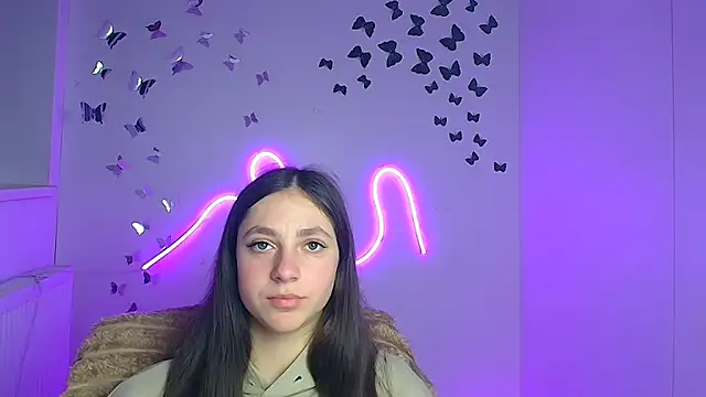 KissMeJulia online show from 18, 4, 2026