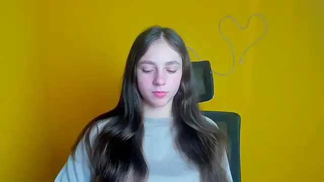 KissMeJulia online show from 12, 3, 2026