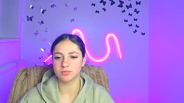 KissMeJulia online show from 11, 4, 2026
