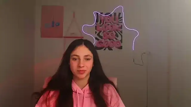 KissMeJulia online show from 17, 3, 2026