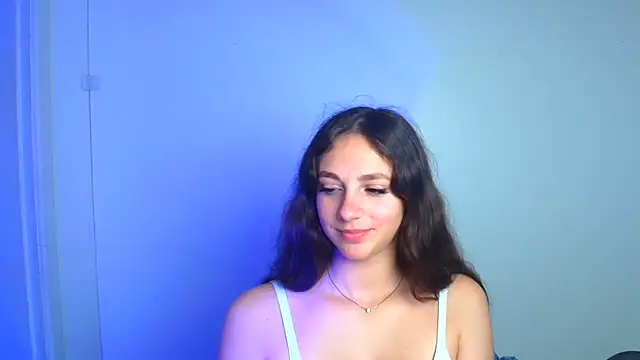 Snapshot of KissMeJulia chatting on 17, 7, 2026 KissMeJulia online show from 17, 7, 2026