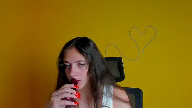 Snapshot of KissMeJulia chatting on 30, 7, 2026 KissMeJulia online show from 30, 7, 2026