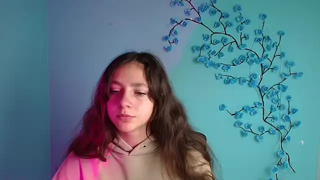 KissMeJulia online show from 20, 5, 2026
