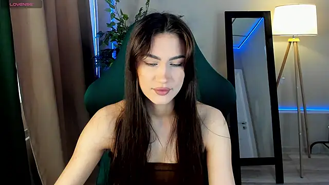 Adele Lanea online show from 4, 5, 2026