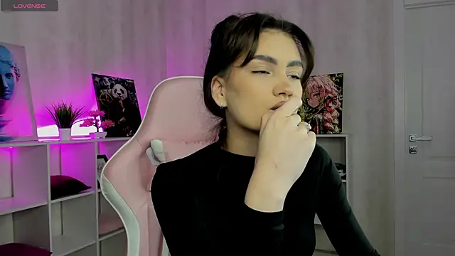 Adele Lanea online show from 19, 5, 2026