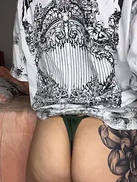 Sofia-squir online show from 11, 4, 2026