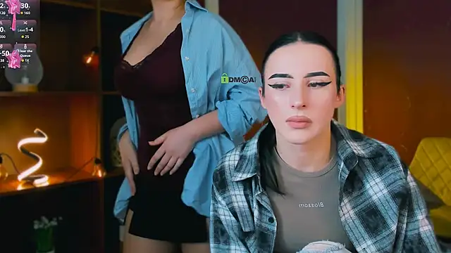 polly-cute online show from 17, 4, 2026