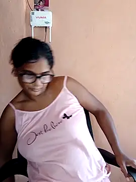 indianstrawberrylips4u online show from 27, 3, 2026