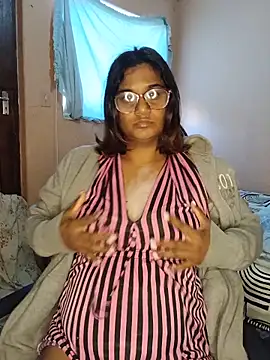 indianstrawberrylips4u online show from 1, 6, 2026