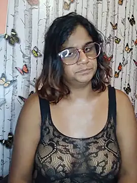Snapshot of indianstrawberrylips4u chatting on 30, 6, 2026 indianstrawberrylips4u online show from 30, 6, 2026