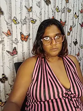 indianstrawberrylips4u online show from 26, 5, 2026