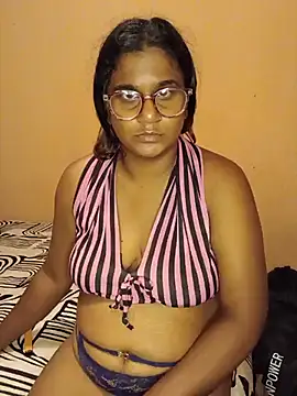 indianstrawberrylips4u online show from 23, 5, 2026