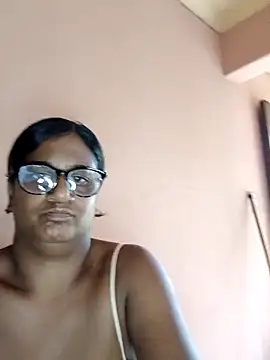 indianstrawberrylips4u online show from 22, 2, 2026