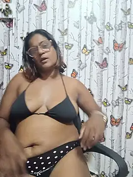 indianstrawberrylips4u online show from 14, 5, 2026