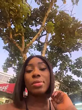 ZarahFerreira online show from 18, 3, 2026