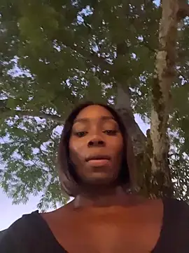 ZarahFerreira online show from 17, 3, 2026