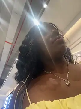 ZarahFerreira online show from 31, 5, 2026