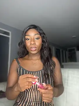 ZarahFerreira online show from 16, 4, 2026