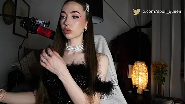 supreme dominatrix online show from 13, 5, 2026