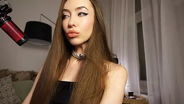 supreme dominatrix online show from 13, 9, 2025