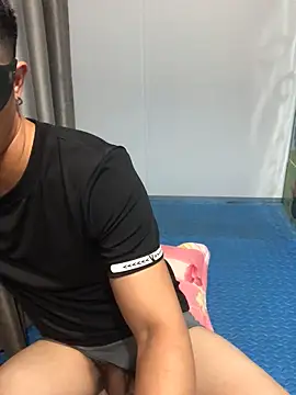  Men 2026 online show from 19, 4, 2026