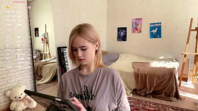 LotusHinata online show from 13, 3, 2026