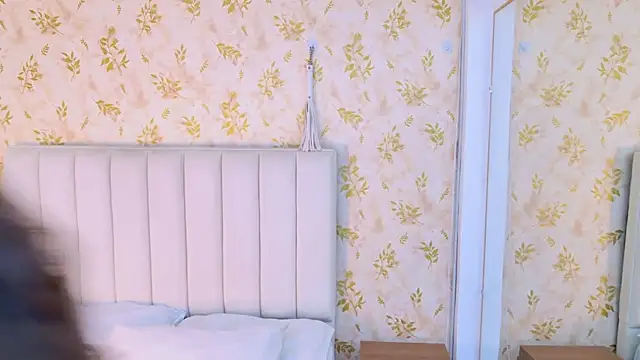 Snapshot of Alicie_Wonders chatting on 24, 2, 2026 Alicie Wonders online show from 24, 2, 2026