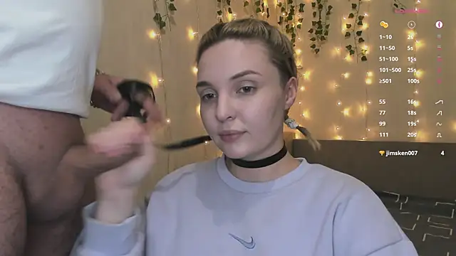 creampiiee online show from 22, 4, 2026