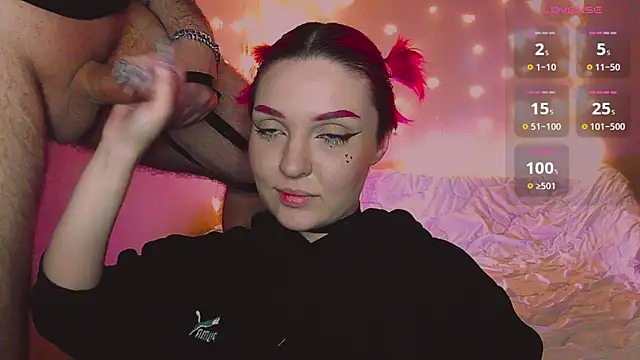 Snapshot of creampiiee chatting on 27, 2, 2026 creampiiee online show from 27, 2, 2026