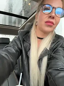 LisaMurr online show from 3, 4, 2026