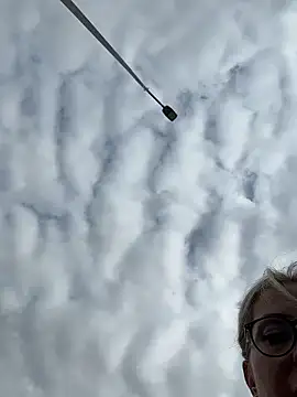 LisaMurr online show from 15, 4, 2026