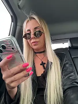 LisaMurr online show from 24, 4, 2026