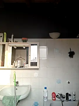 Snapshot of BITOFSIN chatting on 4, 3, 2026 BITOFSIN online show from 4, 3, 2026